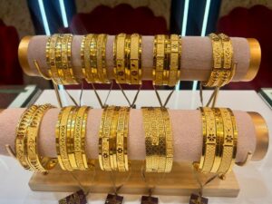 Sai Handa Bangles, Karol Bagh, New Delhi: Quality and Tradition at Affordable Prices